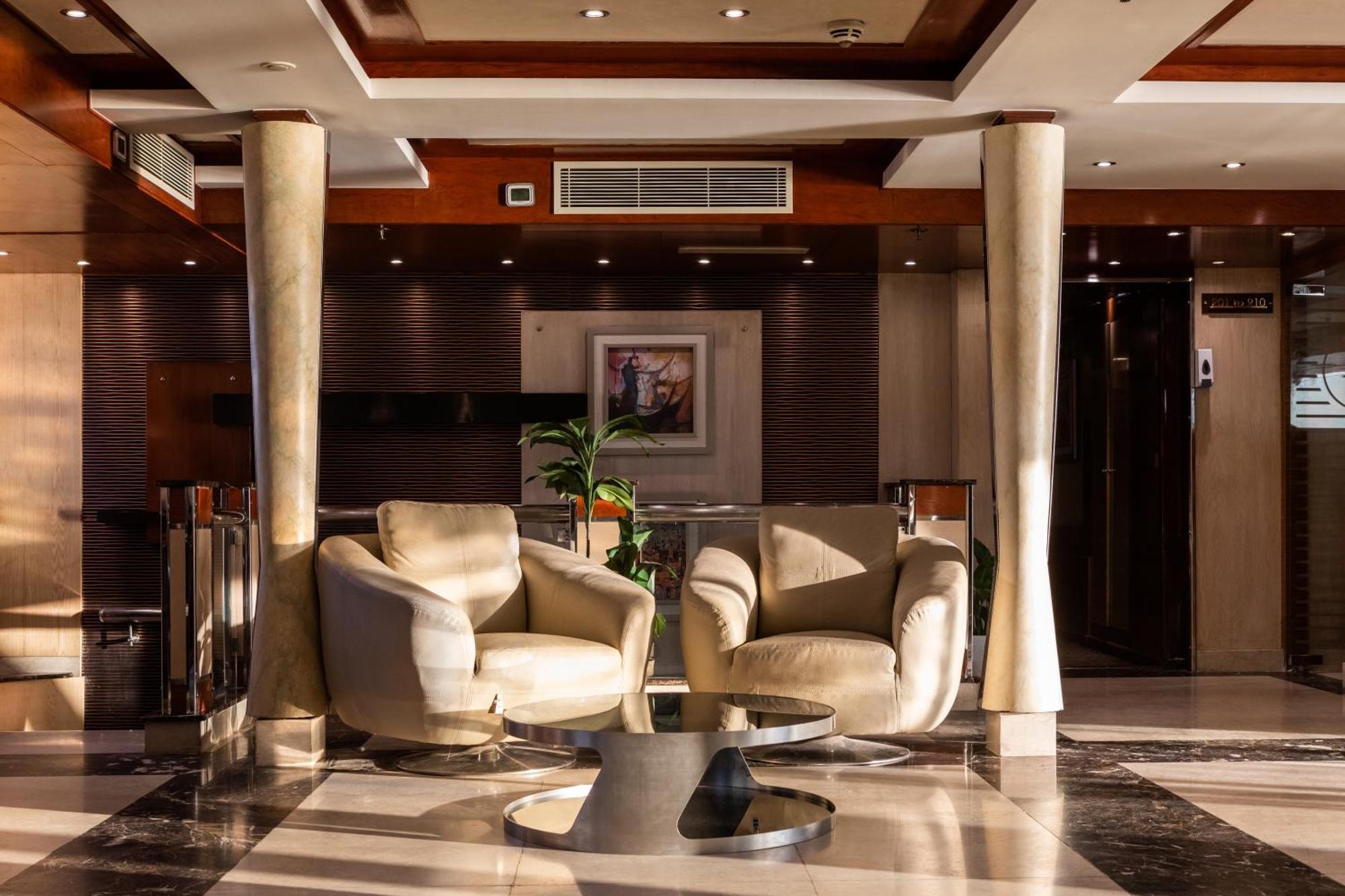 M/S Esmeralda Nile Cruise - 4 Or 7 Nights From Luxor Each Monday And 03 Nights From Aswan Each Friday Dış mekan fotoğraf