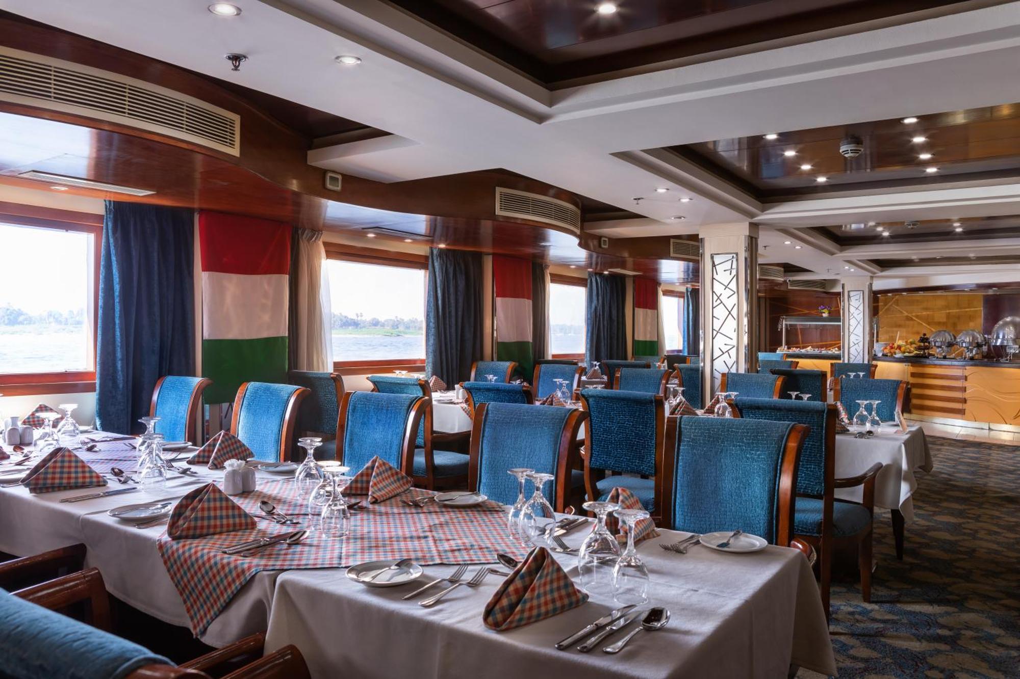 M/S Esmeralda Nile Cruise - 4 Or 7 Nights From Luxor Each Monday And 03 Nights From Aswan Each Friday Dış mekan fotoğraf